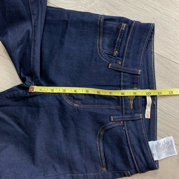 Levi’s 721 High Rise Skinny Dark Wash Jeans - Picture 14 of 16